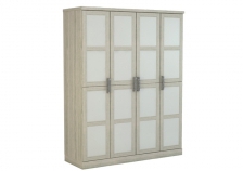 Шкаф из  массива дерева